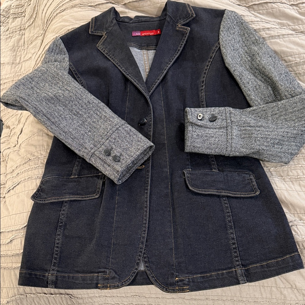 Womyn  Denim and Tweed Blazer Jacket NWOT